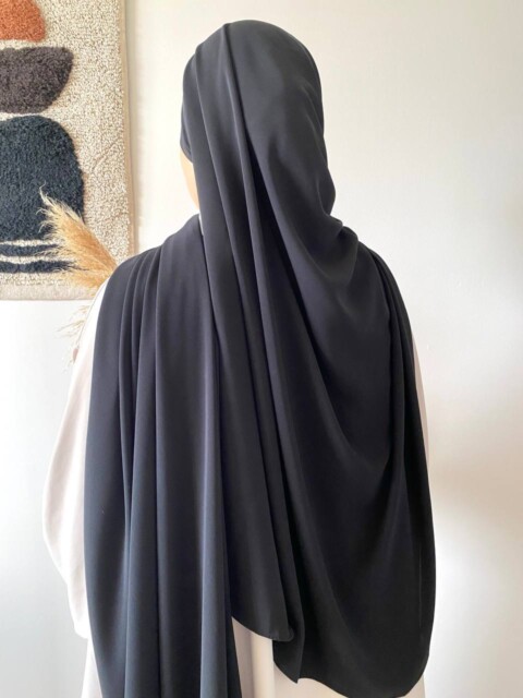Ready To Wear - الحجاب باي - أسود - Hijab