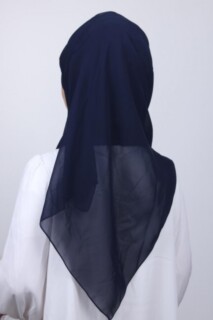 Bonnet Shawl Navy - 100285157 - 