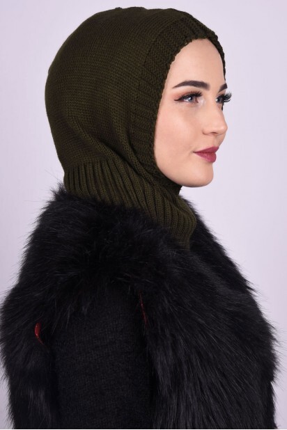 Knitted Wool Beret Khaki Green - 100284905 - 