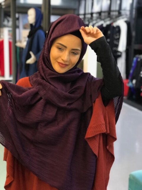 plum  - code: 09-06