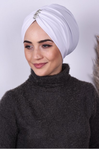 بونيه مطوي باللون الأبيض - 