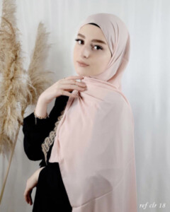 Crepe Shawl - شال كريب وردي بلاش - - شال كريب وردي بلاش - Hijab