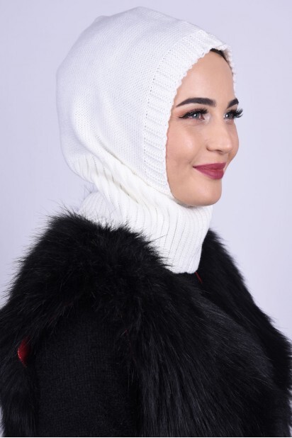بيريه صوف محبوك أبيض - 