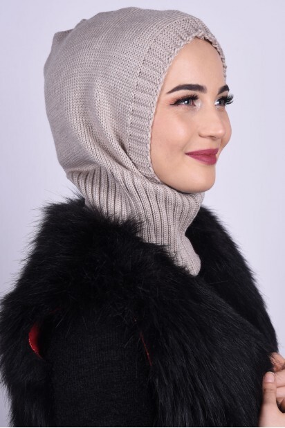 Knitted Wool Beige  - 100284909 - 