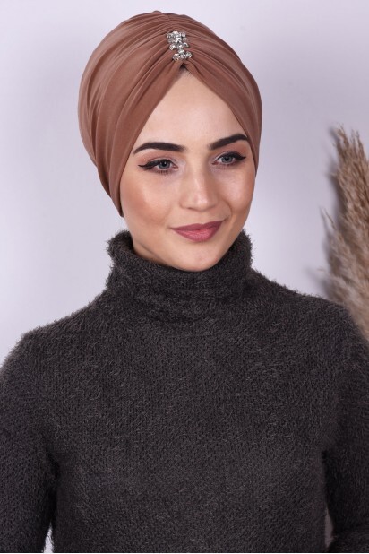 Evening Model - Stone Pleated Bonnet Tan - 100285022 - Hijab