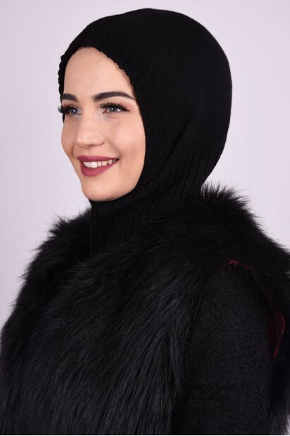 Knitted Wool Beret Black - 100284901 - 