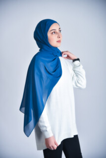 شال بغطاء رأس 100255212 - 