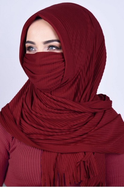 Masked Shawl Claret Red - 100285341 - 